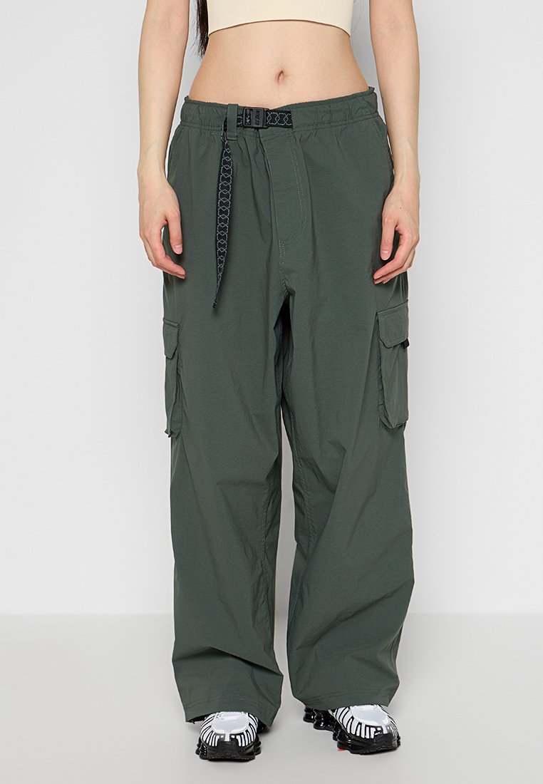 Nike Sportswear Cargobroek kaki Nike Sportswear Cargobroek kaki