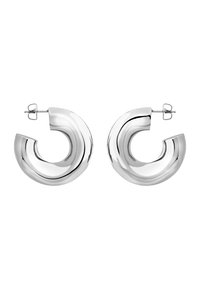 Stříbrné kruhové náušnice s lesklým, masivním designem, který má spirálovitý tvar a zapínání na klapku pro bezpečné nošení.