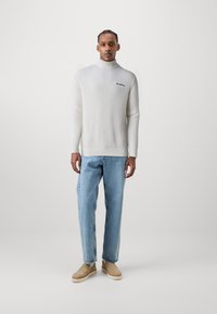 KARL LAGERFELD ROLLNECK - Maglione - offwhite