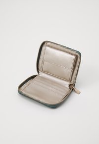 Guess - Portfel