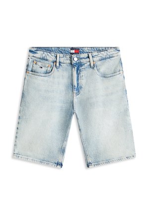 Világoskék, kopott farmer rövidnadrág elöl gombbal, cipzáras sliccel, övbújtatókkal és öt zsebbel, az apró Tommy Hilfiger logóval a kis zsebnél.