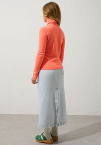 Authentic Cashmere - Sweter