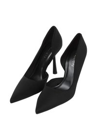 Escarpins noirs à talon haut avec un bout pointu et un upper en tissu élégant. Dispose d'un design à faible découpe et d'un talon fin pour un look moderne.