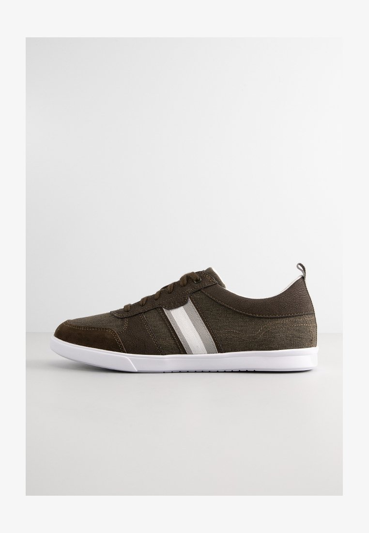 Geox WALEE - Zapatillas - musk