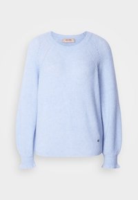 Unselected, light blue