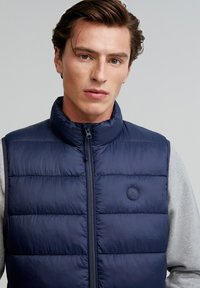 Scalpers NEW GSTAAD  - Vest - blue