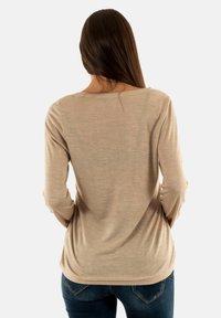 SUN VALLEY PHAYAO - Camiseta de manga larga - beige