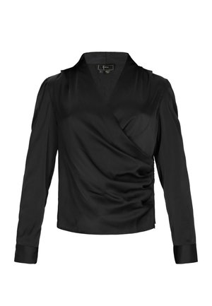 Sort langærmet indpakningsbluse med rynket sidelæg og V-halskrave, lavet af glat, satinlignende stof.