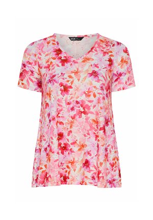 Top de mujer de manga corta con escote en V y estampado floral en tonos rosa, rojo y naranja sobre fondo blanco.