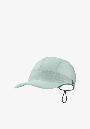 Casquette en tissu respirant vert clair avec une visière courbée et une sangle noire ajustable à l'arrière pour un maintien sûr.
