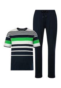 Pruhované tričko se zelenými a námořnickými vodorovnými pruhy, sladěné s námořnickými tepláky s bočními kapsami a elastickým pasem.