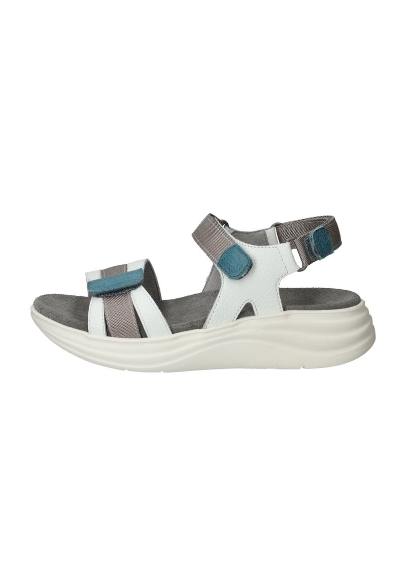 Multikleurige sandaal met witte leer, grijze banden, teal accenten en een gevoerde grijze binnenzool op een gevormde witte zool.