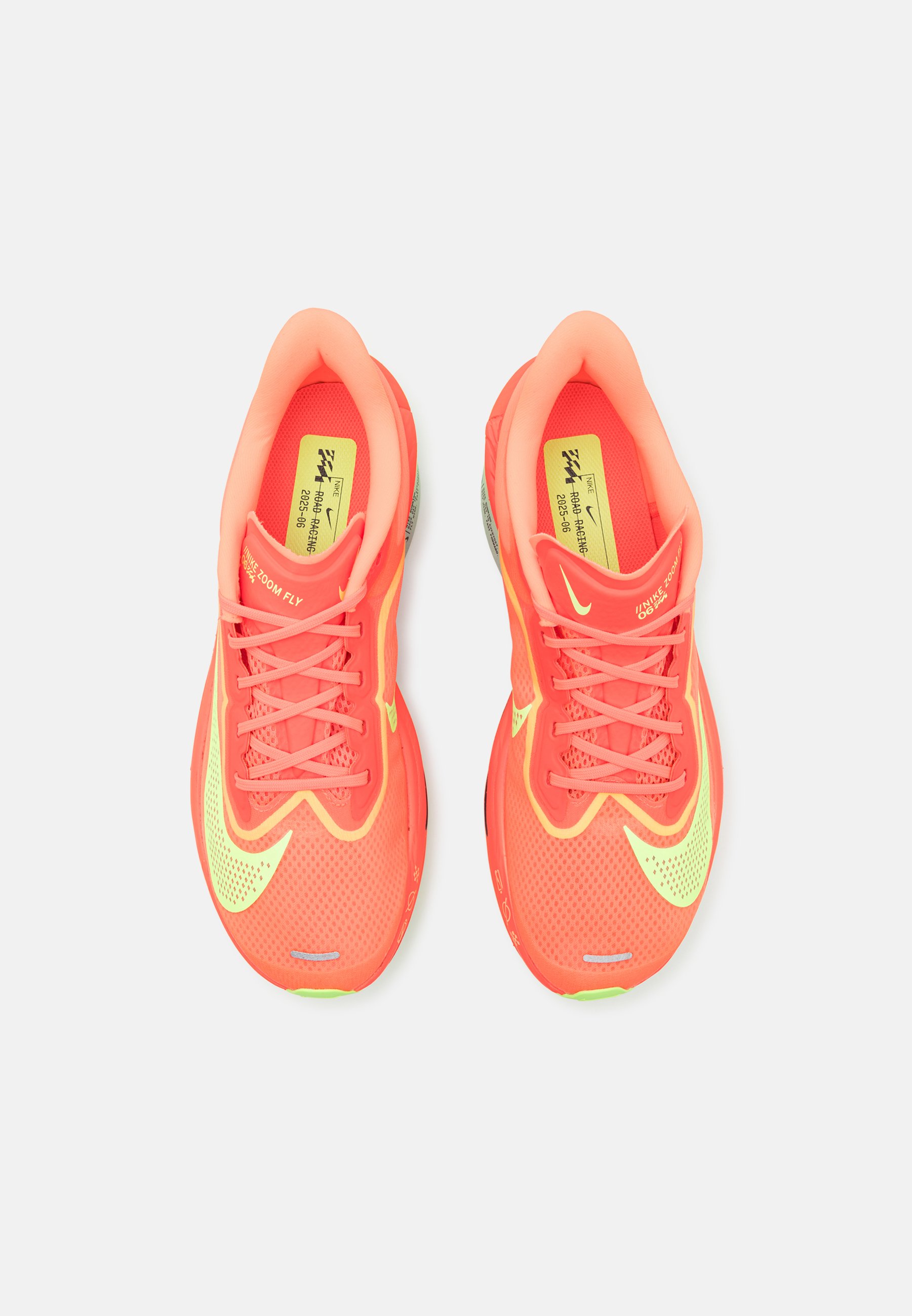 Nike Performance ZOOM FLY 6 - Road running shoes - bright