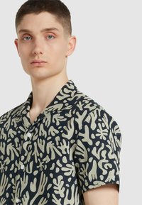 Farah SAUNDERS REEF  - Overhemd - true navy