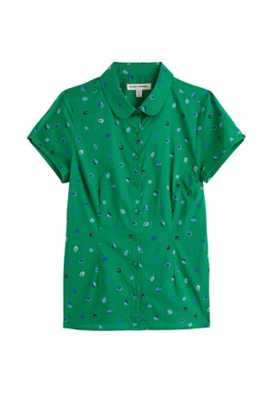 Zöld rövid ujjú, gombos blúz kék és világoskék levélmintával, lekerekített gallérral.