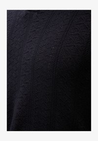 Unselected, night blue