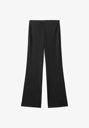 Čierne široké nohavice vyrobené z hladkej tkaniny. Majú vysoký pás a zips na zadnej strane. Dĺžka po zem bez viditeľných vzorov.