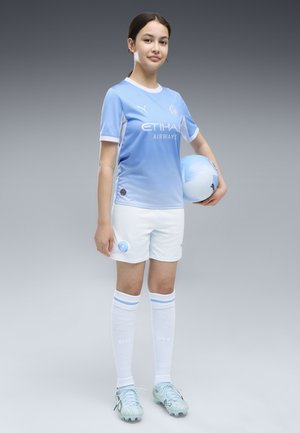 Puma, MANCHESTER CITY 26/27 SHORTS. UNISEX - Vereinsmannschaften - icy blue-team light blue