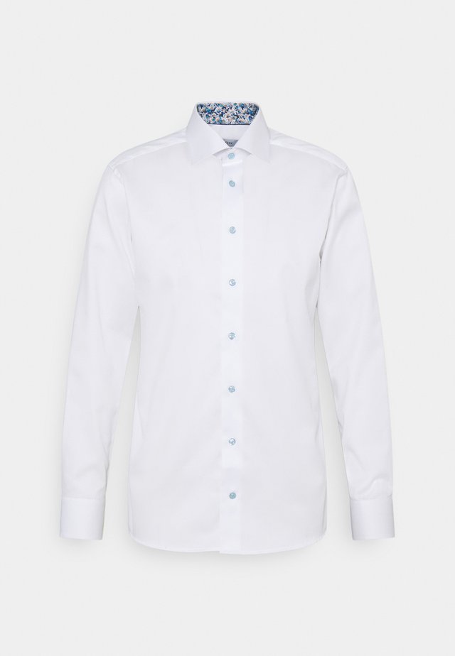 SIGNATURE SHIRT - Business skjorter - white
