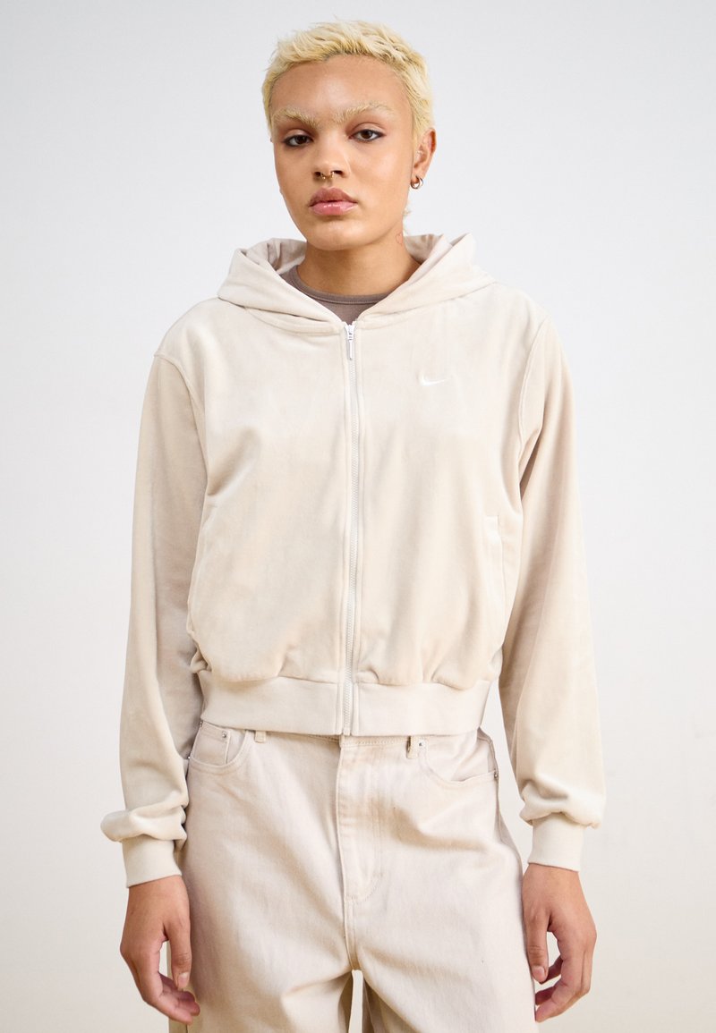 Nike Sportswear - Sweatjakke - light orewood brown/sail, Forstør