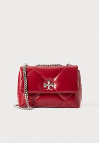 KIRA DIAMOND QUILT SMALL CONVERTIBLE SHOULDER BAG - Keresztpántos táska - red