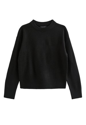 Pull en tricot noir avec un col rond, des épaules tombantes, des poignets et un ourlet côtelés. Texture douce avec un design court. Simple et sans ornement.