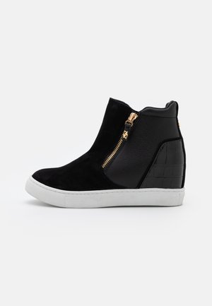 Höga sneakers - black