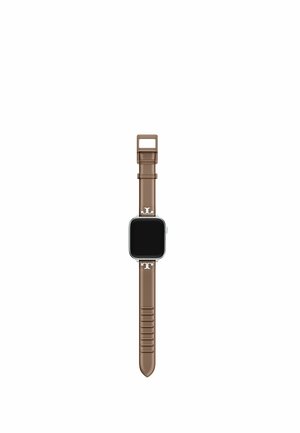 Smartwatch mit schwarzem Bildschirm und braunem Lederarmband mit silbernen „T“-Logos nahe dem Zifferblatt und der Schließe.