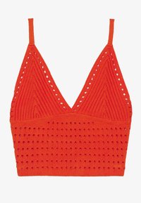 Červená pletená braletka s designem do V, vyznačující se texturovaným vzorem a žebrovaným páskem. Ramínka jsou nastavitelné, což zvyšuje funkčnost.