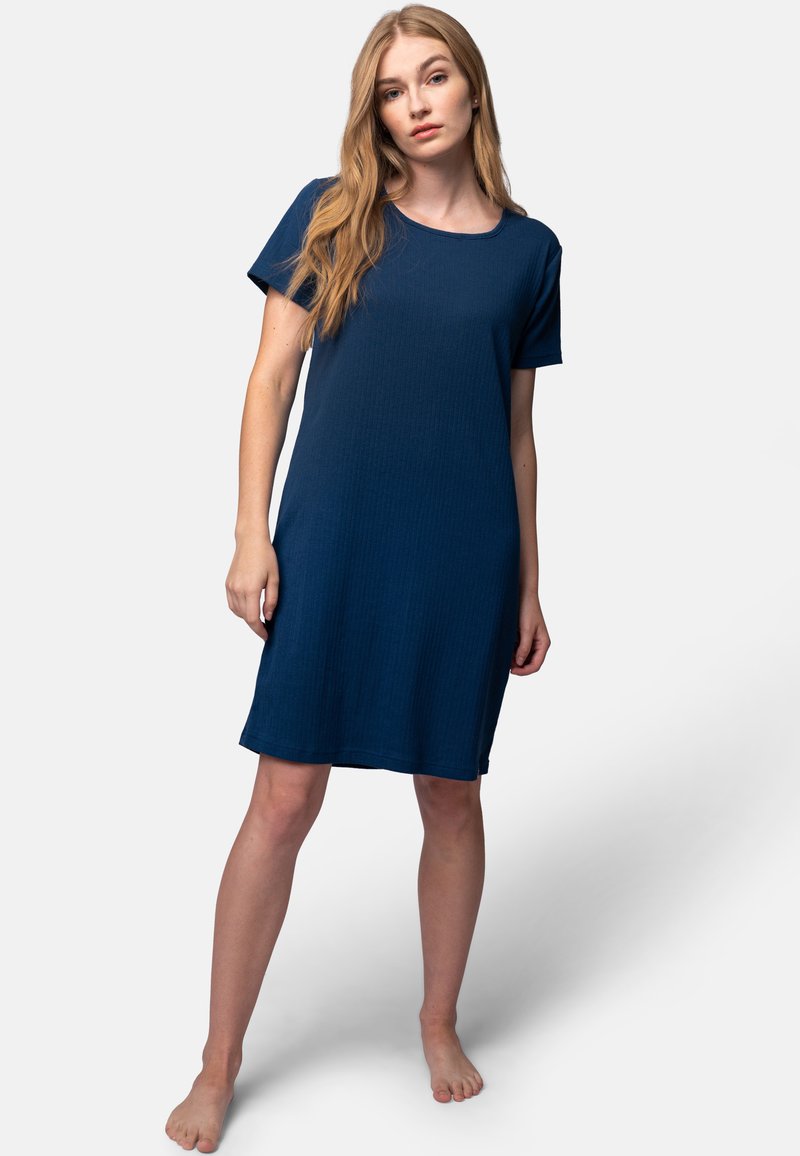 Abito corto blu navy con scollo rotondo, maniche corte e vestibilità morbida. Realizzato in un tessuto morbido e strutturato, arriva sopra il ginocchio.