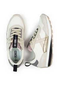MUNICH Trainers - cream