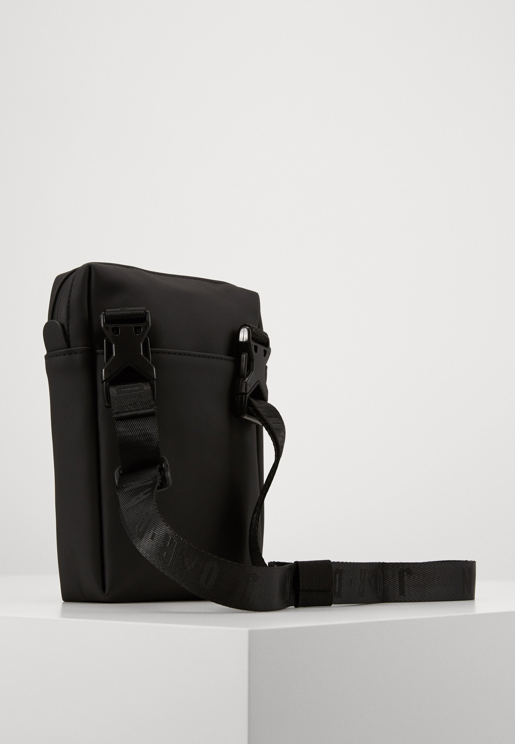 jordan merge festival bag