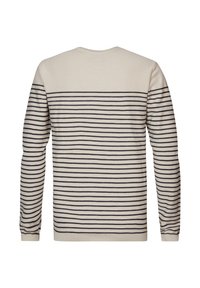 Pull en maille à manches longues, col rond, de couleur crème avec des rayures horizontales bleu marine. Texture douce et poignets côtelés, présentant un dos uni crème.