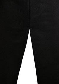 Thumbnail Image 10