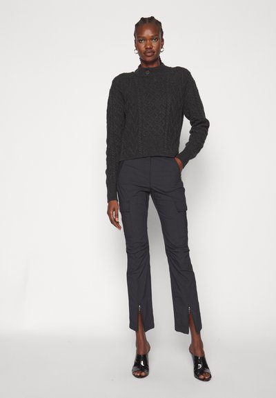 WOOD WOOD ANGELA ARMY PANT - Kargopüksid - black