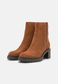 Tommy Hilfiger Bottines - cognac