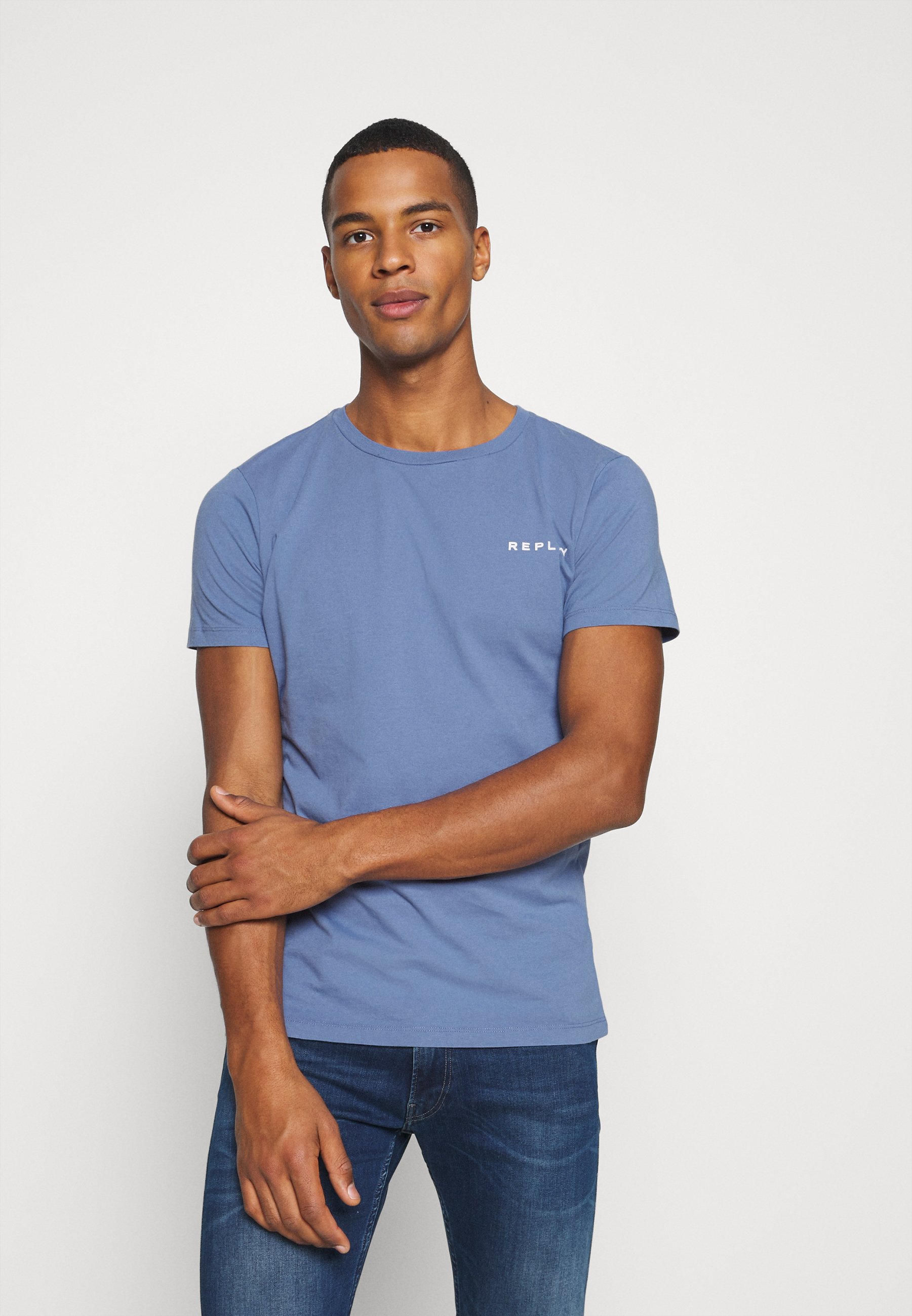 Men TEE - Basic T-shirt Men TEE - Basic T-shirt