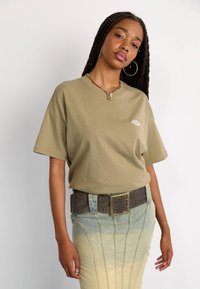 Dickies SUMMERDALE TEE - Paprasti marškinėliai - imperial green