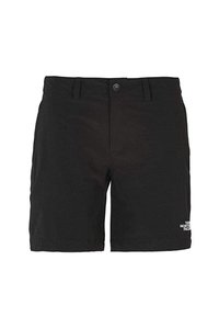 Svarta knälånga shorts med bälteshål, knäppning och en liten vit logotyp på nedre vänstra benet.