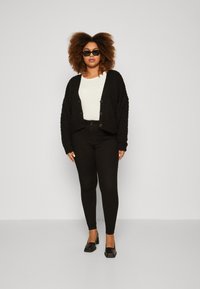 Vero Moda Curve VMCSOPHIA SKINNY - Jeans Skinny Fit - black denim
