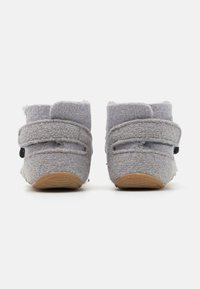 Living Kitzbühel HÜNDCHEN UNISEX - Tofflor & inneskor - circular grey