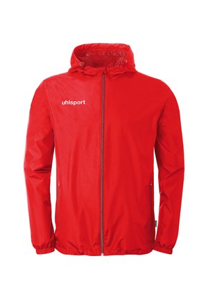 Giacca rossa con cappuccio e chiusura a zip integrale, polsini elastici e due tasche laterali con zip, marchiata con il logo "uhlsport" sul petto sinistro.