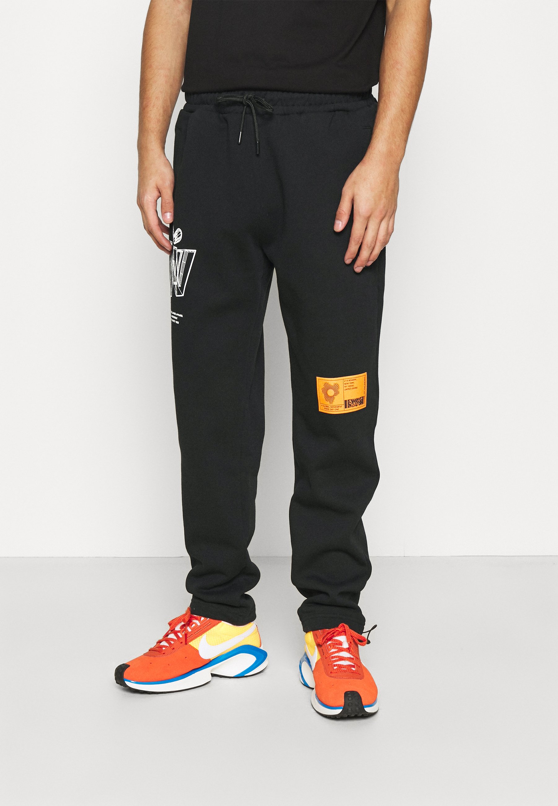 Topman PRINTED BUNGY - Trainingsbroek - black/Zwart - Zalando.nl