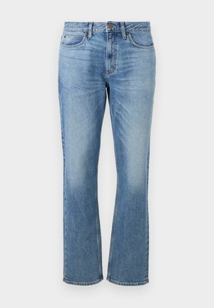 Jeans in denim azzurro chiaro con un design a gamba dritta, caratterizzati da una chiusura con bottone frontale, cinque tasche e aree scolorite per un effetto testurizzato.