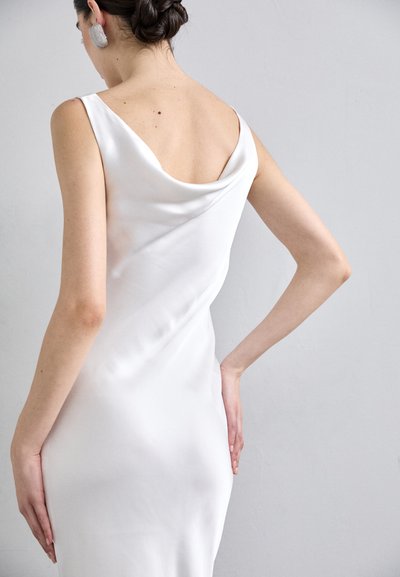 Norma Kamali MARIA GOWN - Proginė apranga - snow white
