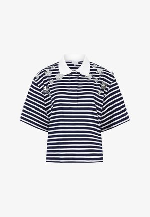 Gestreepte polo met korte mouwen in marineblauw en wit, met een witte kraag en metalen bloemversieringen op de schouders.