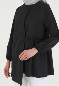 Modanisa BENIN - Bluse - black