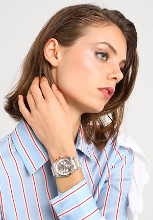 Michael Kors LEXINGTON - Kronograafkell - silver-coloured/gold-coloured/rosegold-coloured