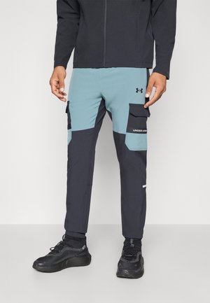 UTILITY PANT - Pantalon de survêtement - black/jasper blue