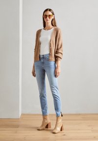 Mos Mosh THORA V-NECK - Cardigan - cinnamon swirl